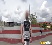 Novinha skatista fodendo gostoso