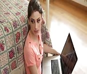 Amigas experimentando o lesbianismo